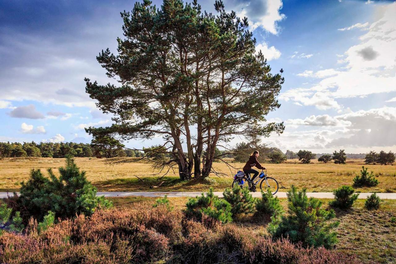 Chalet Op De Veluwe # Beuk Putten Esterno foto